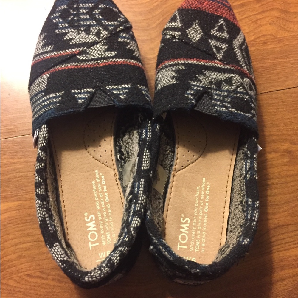 Toms Multicolor Patterned Flats - Picture 8 of 8